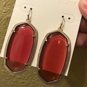 NWT Berry Danielle’s